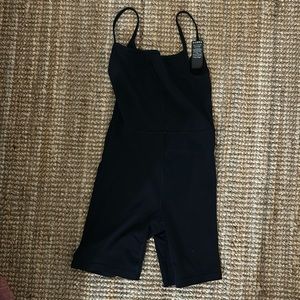 Divinity 5" Romper
Jersey sweat-wicking romper